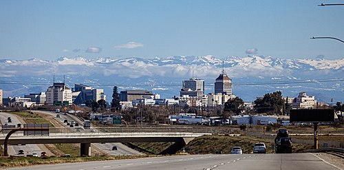 Image for Downtown_Fresno_with_mountains_